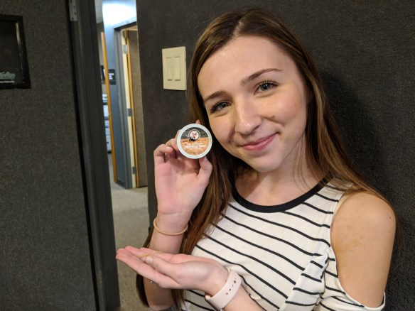 Maker:0x4c,Date:2017-10-13,Ver:4,Lens:Kan03,Act:Lar01,E-ve